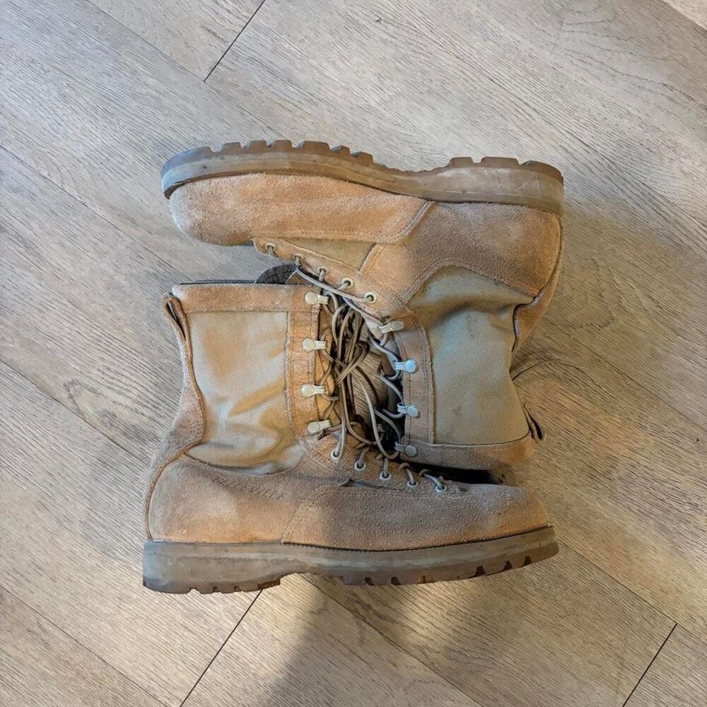 Unbranded Men's Tan and Brown Boots